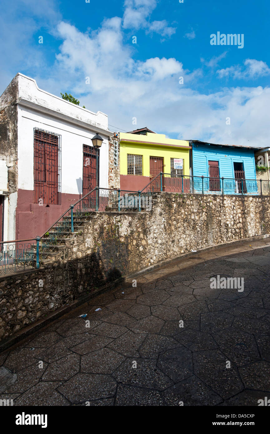 Town, City, Santo Domingo, Dominican Republic, Caribbean, houses, homes, lane Stock Photo Alamy