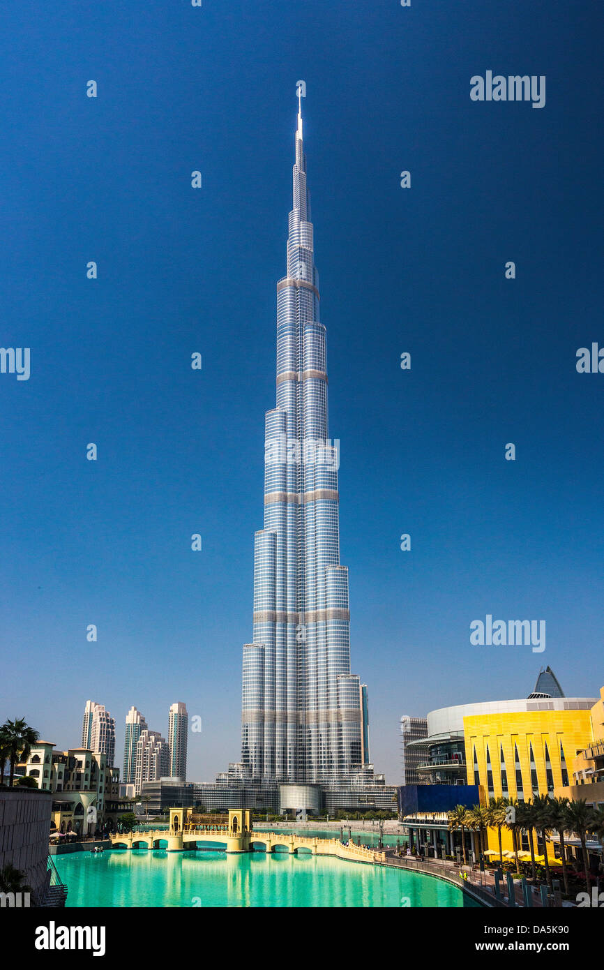 BURJ KHALIFA CONSTRUCTIONS ARCHITECTURE IN UAE visual data 7