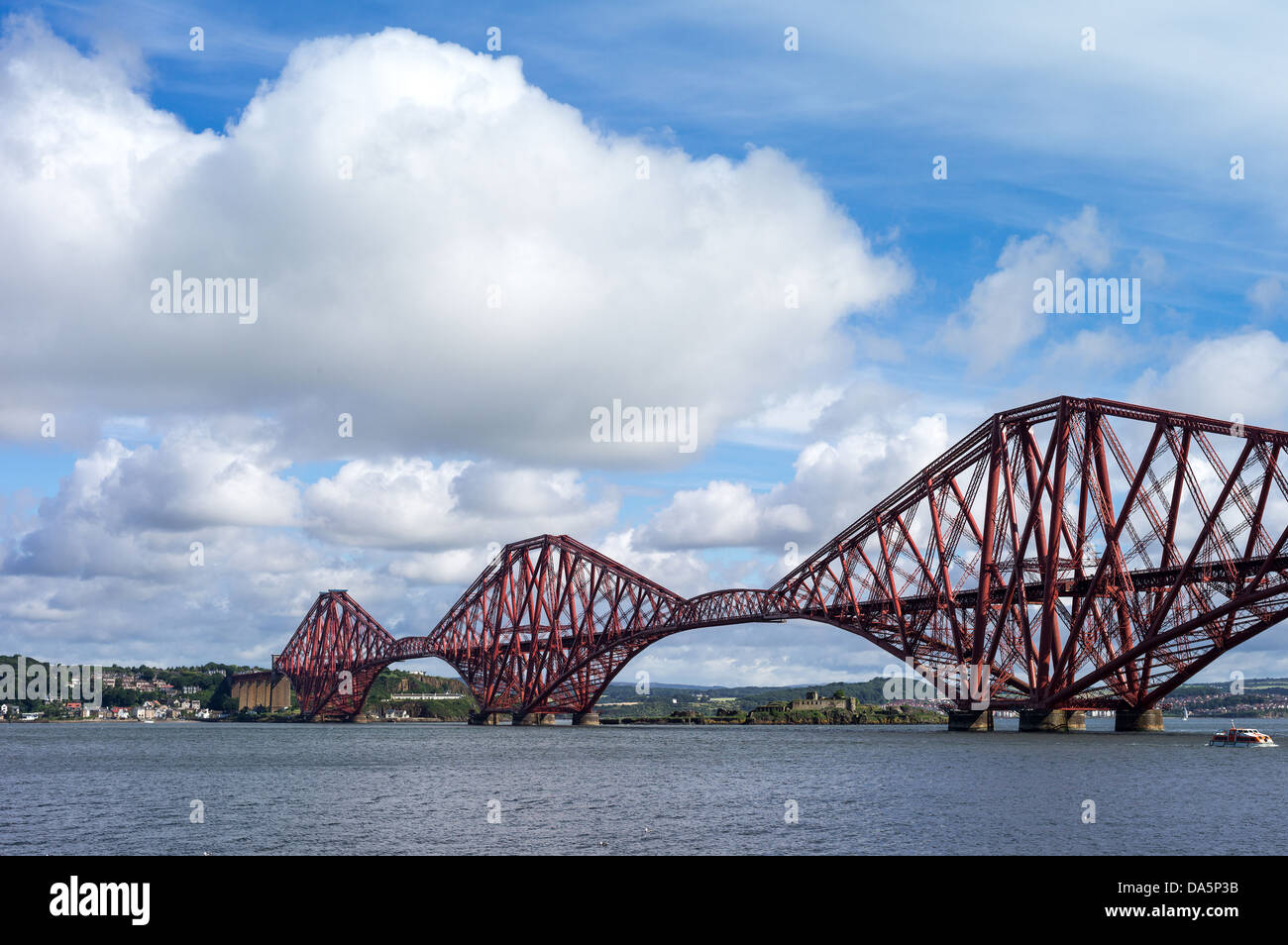 Europe Great Britain, Scotland, Lothian area, the Forth Rail Bridge seen from South Queenferry Stock Photo