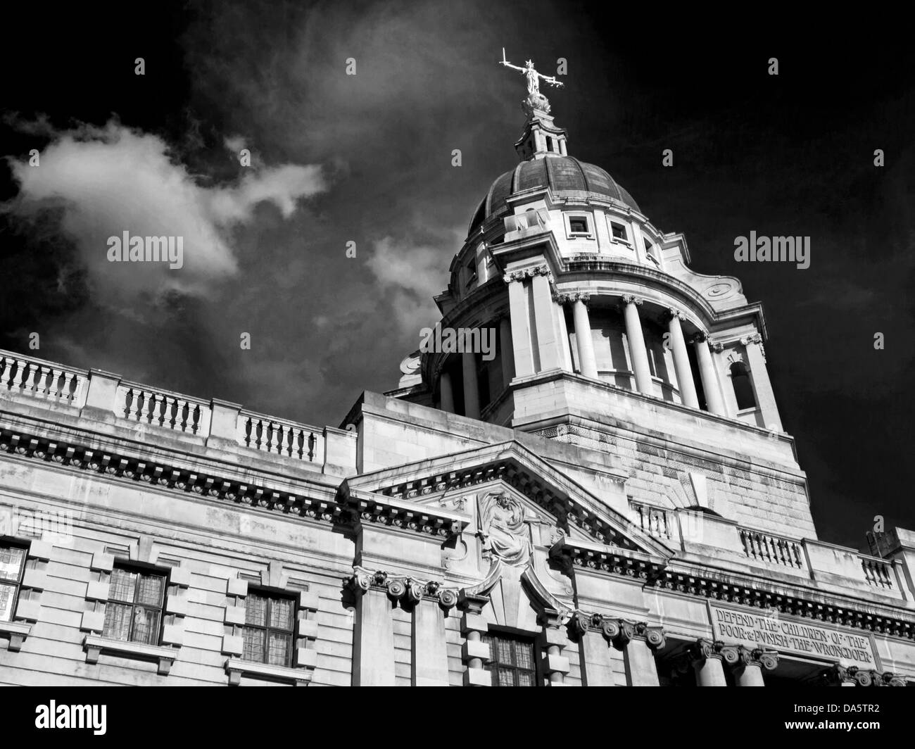 Lady justice old bailey Black and White Stock Photos & Images - Alamy