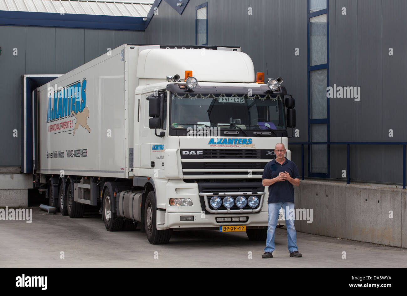 Front daf truck hires stock photography and images Alamy
