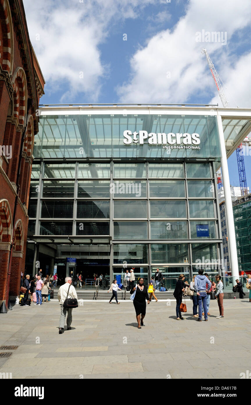 People in front of St Pancras Station, London England, UK Stock Photo