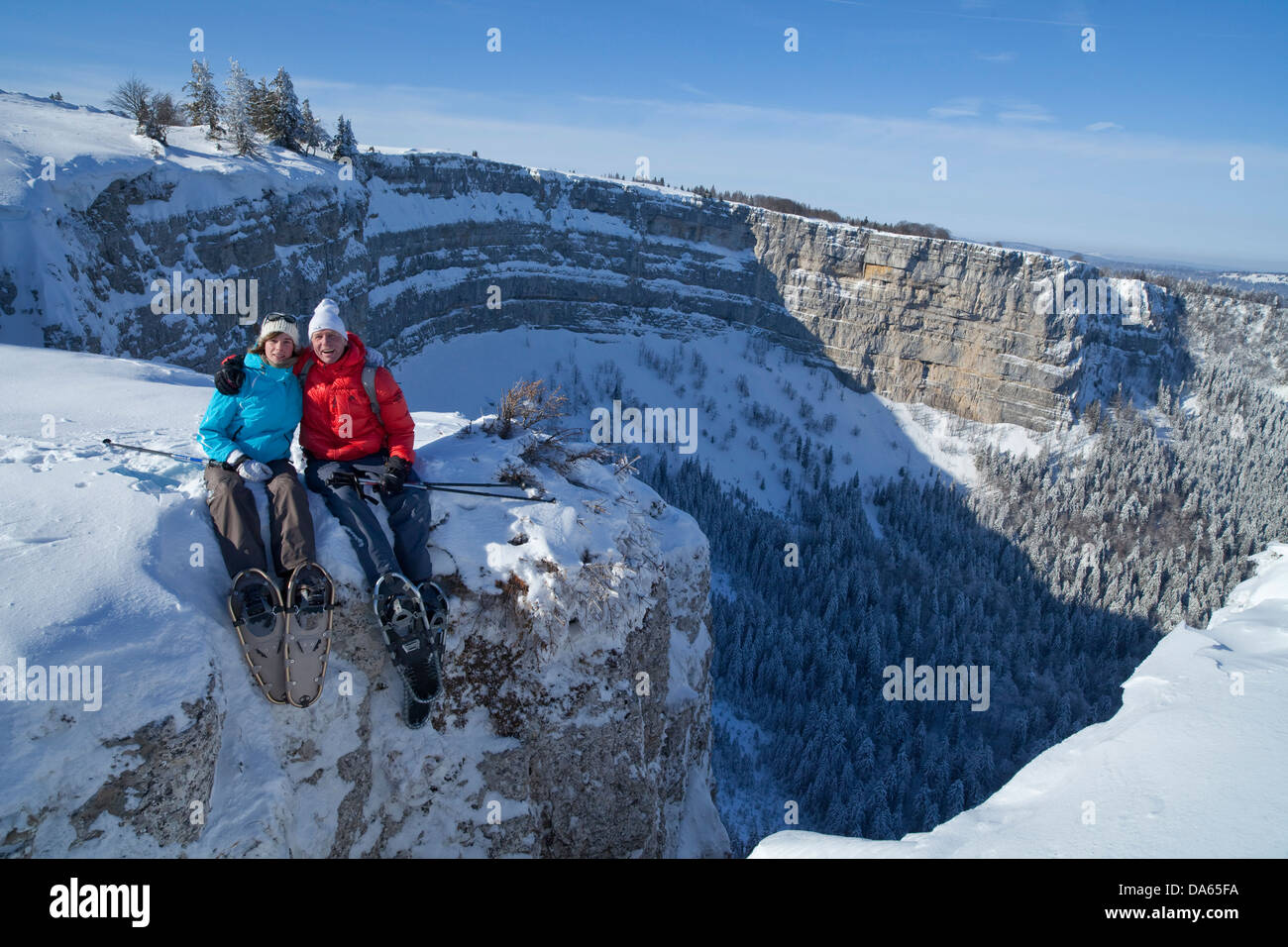 Snow shoe tour, snowshoe tour, tour, mountain tour, Creux du van, Val de Travers, Neuenburg Jura, canton, JU, snow, winter, clif Stock Photo