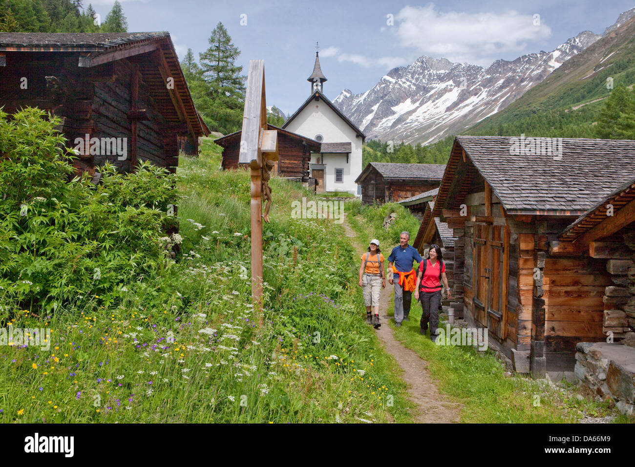 Walking, Hiking, Lötschental, Kühmad, canton, Valais, mountain, mountains, group, footpath, walking, hiking, trekking, Lötschent Stock Photo