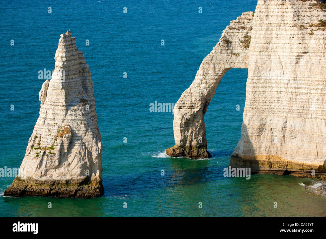 Etretat normandy france hi-res stock photography and images - Alamy