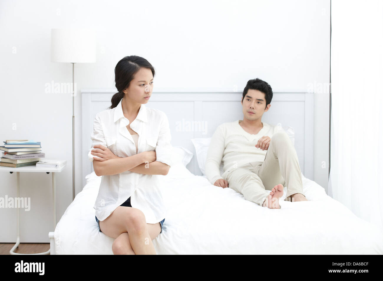 A young couple having relationship difficulties Stock Photo - Alamy