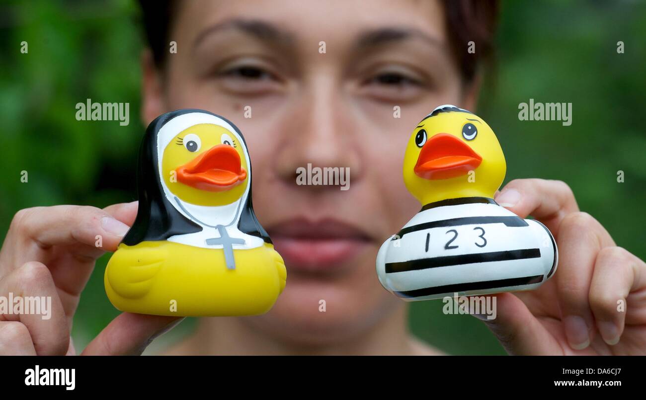 Rubber duck race germany hires stock photography and images Alamy
