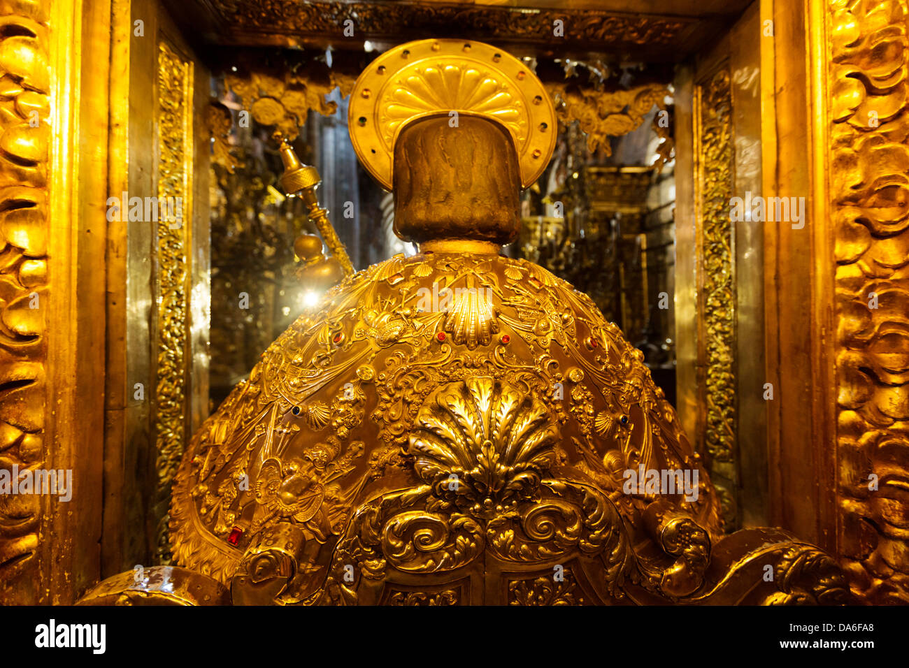 Santiago Apostol Altar mayor Romanesque Cathedral World Heritage Camino