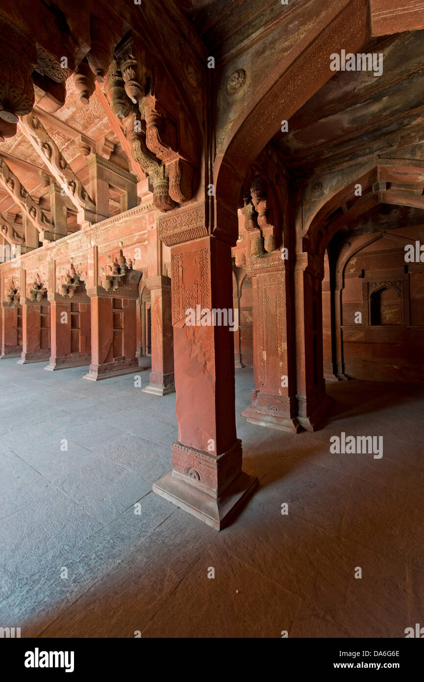Decorative elements carved in sandstone in the interior of Jahangiri Mahal, Red Fort Stock Photo