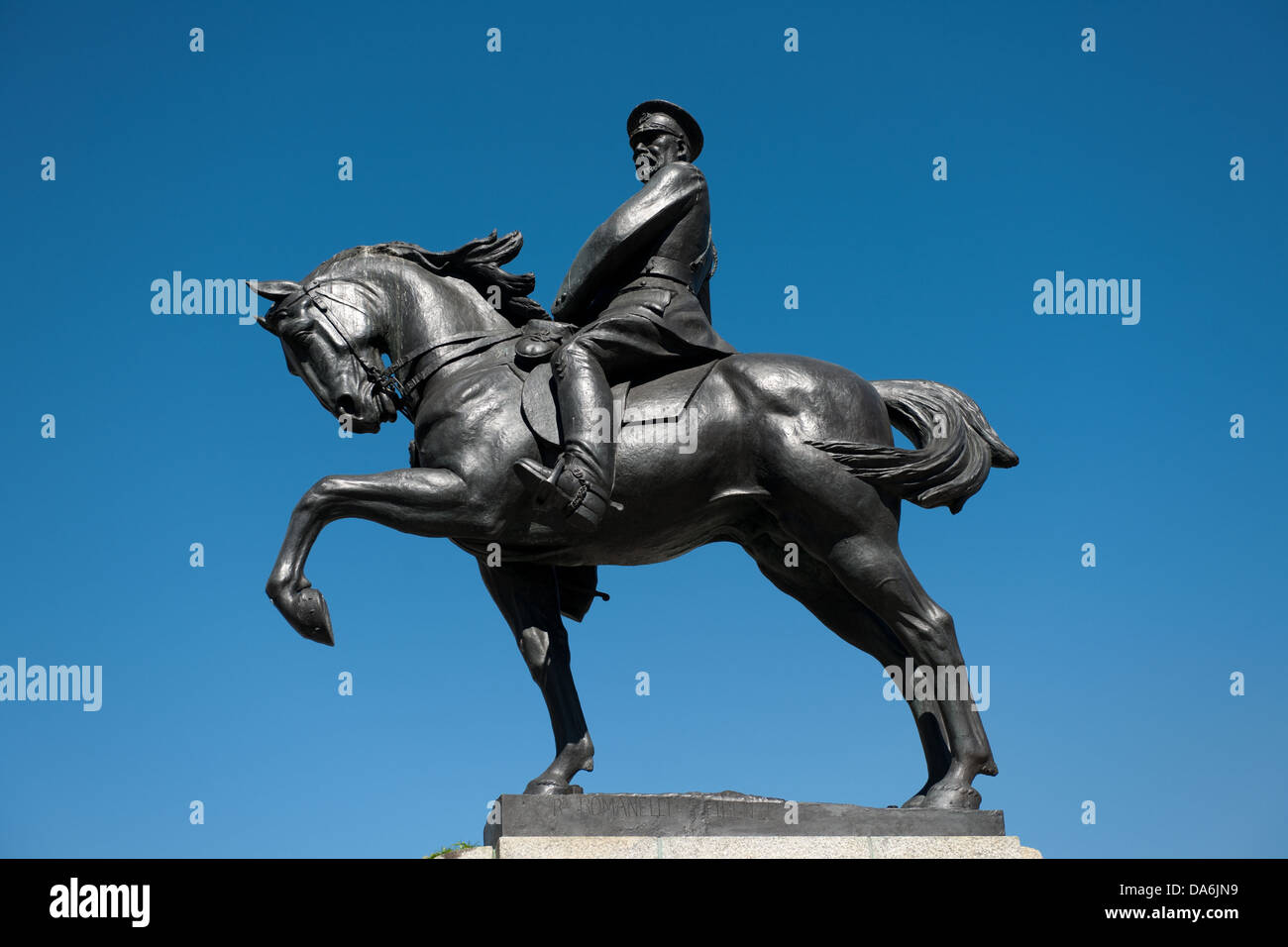 Statue of General Louis Botha in front of Parliament, Cape Town, South