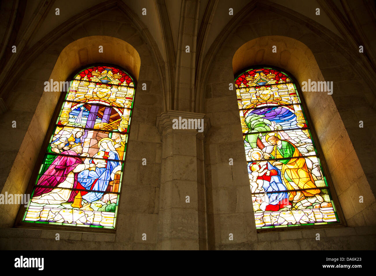 Stained glass window Gothic Cathedral church Camino Xacobeo de Santiago Santander Cantabria Spain Stock Photo
