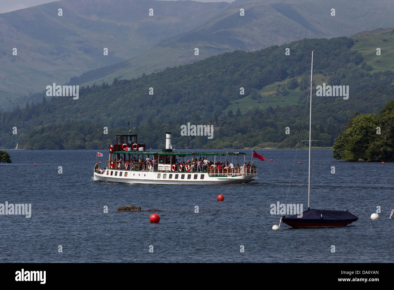 Bowness, UK. 5th July 2013 UK Weather Bowness on Lake Windermere