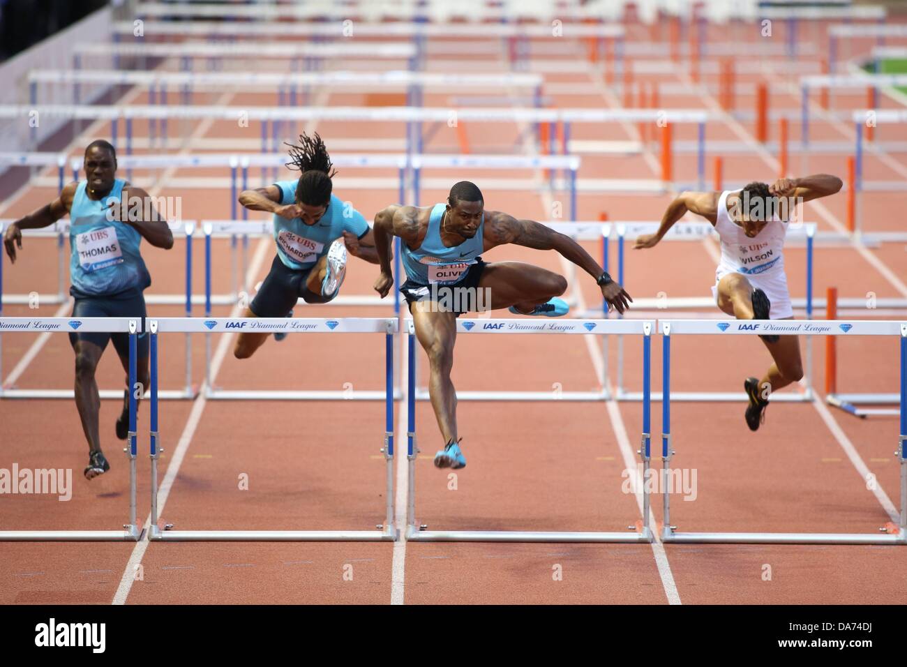 110m hurdle hires stock photography and images Alamy