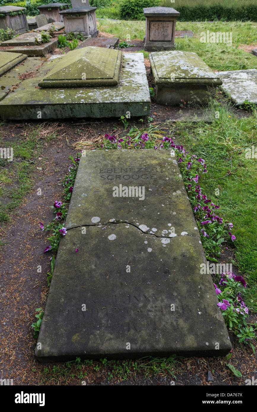 Tombstone of Ebenezer Scrooge from the story 'A Christmas Carol' by Charles Dickens. St Chad's, Shrewsbury Stock Photo