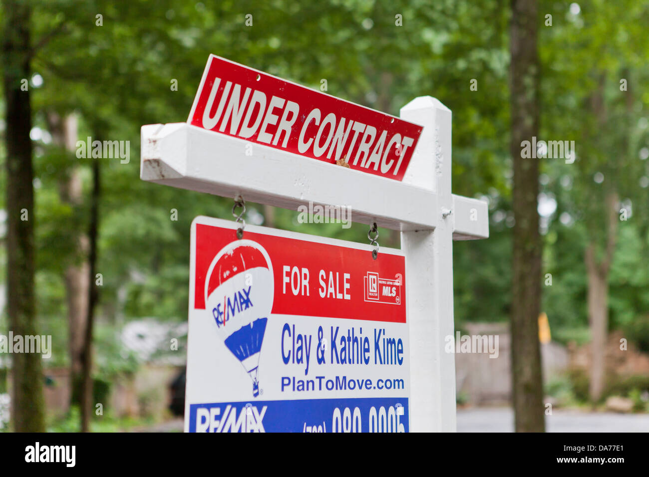 Home for sale under contract sign - USA Stock Photo