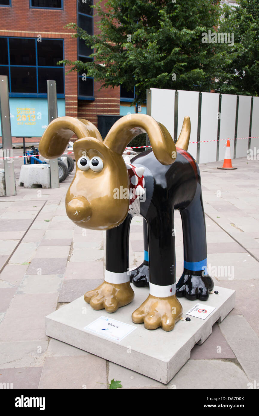 Gromit Unleashed is an art project to raise funds for Wallace and
