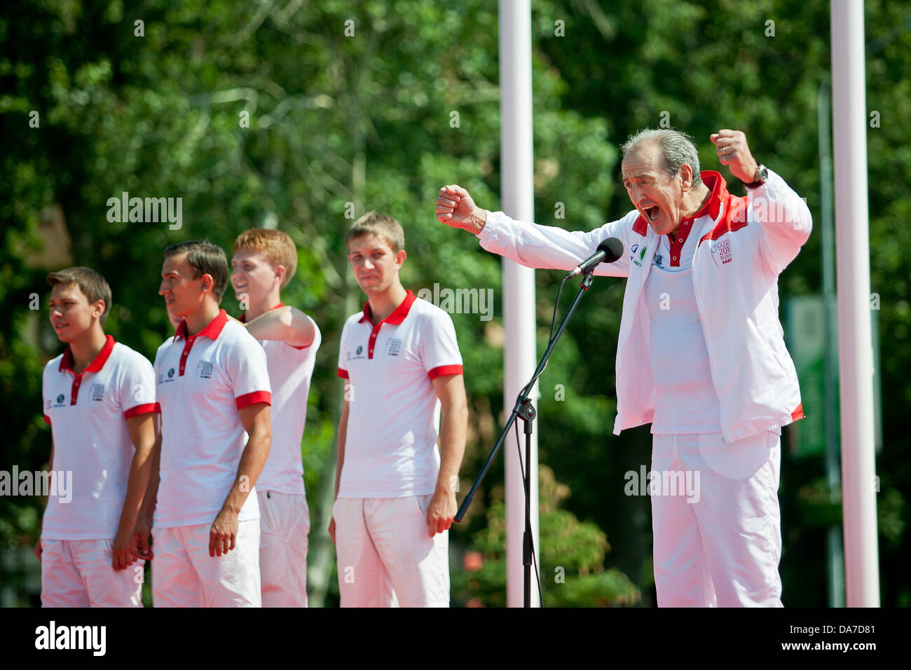 Kazan, Russia, July 6, 2013. The final stage of the Universiade torch relay. Torch are FISU President Claude-Louis Gallien, Mayor of Kazan Ilsur Metshin Credit:  Andrew Shlykoff/Alamy Live News Stock Photo