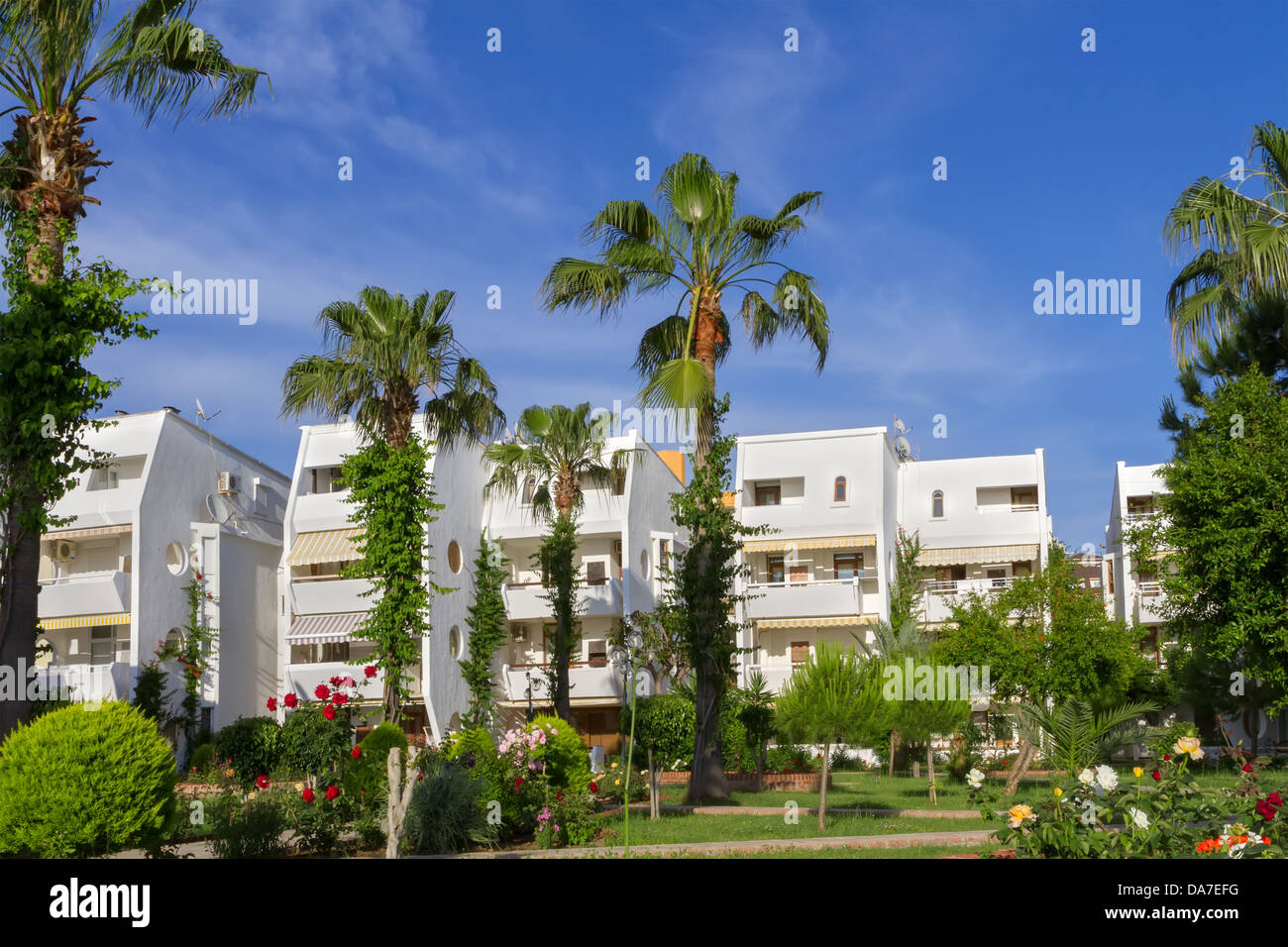 Villas on the tropical coast Stock Photo Alamy