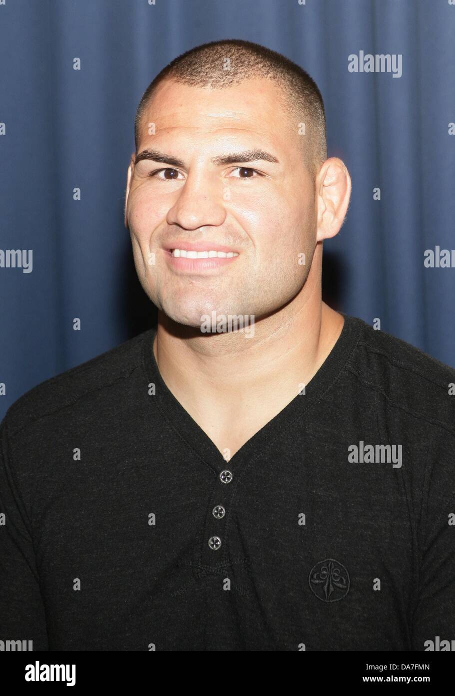 Las Vegas, NV. 5th July, 2013. Cain Velasquez at arrivals for UFC Fight Week Pre-Fight Party for MMA Fans, Lagasse's Stadium at The Palazzo Resort Hotel Casino, Las Vegas, NV July 5, 2013. Credit:  James Atoa/Everett Collection/Alamy Live News Stock Photo
