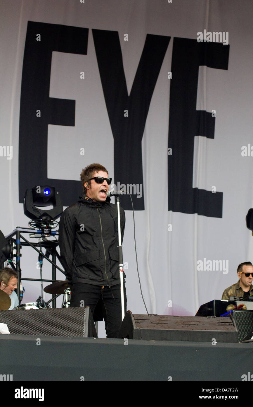 Liam Gallagher's band Beady Eye performing on the Other stage at the Glastonbury festival 2013 Stock Photo