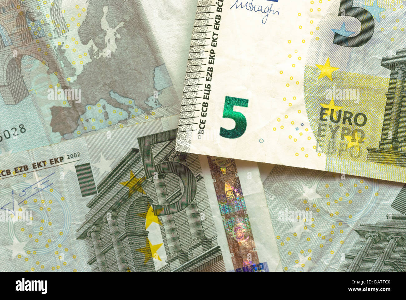 Five euro bank note hi-res stock photography and images - Alamy
