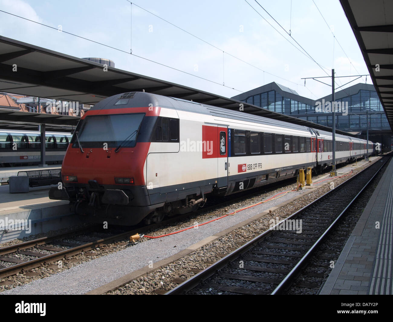 The SBB CFF FFS 28-94 967 is a Swiss train model operating at