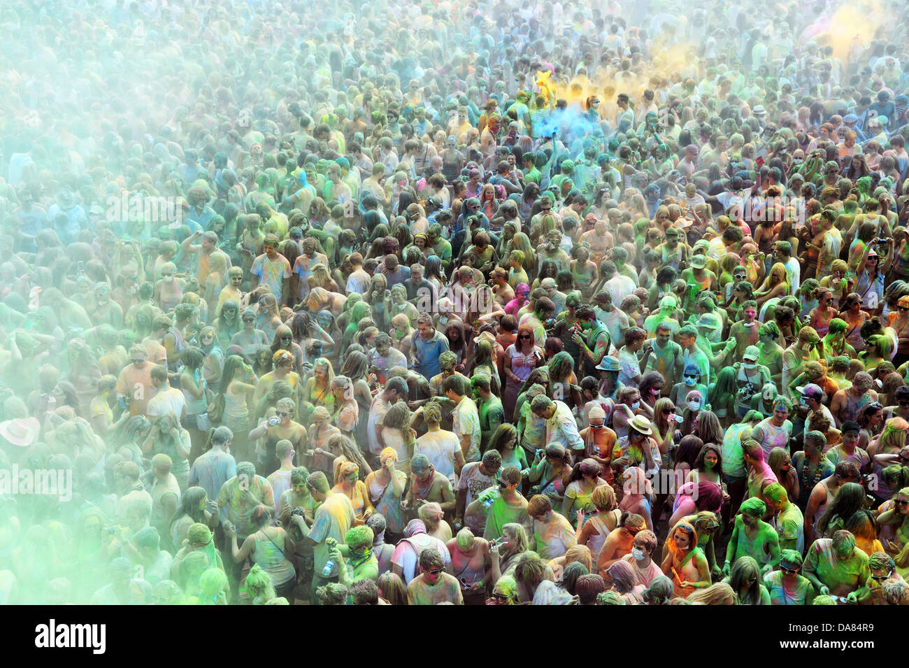 holi festival of colours karlsruhe