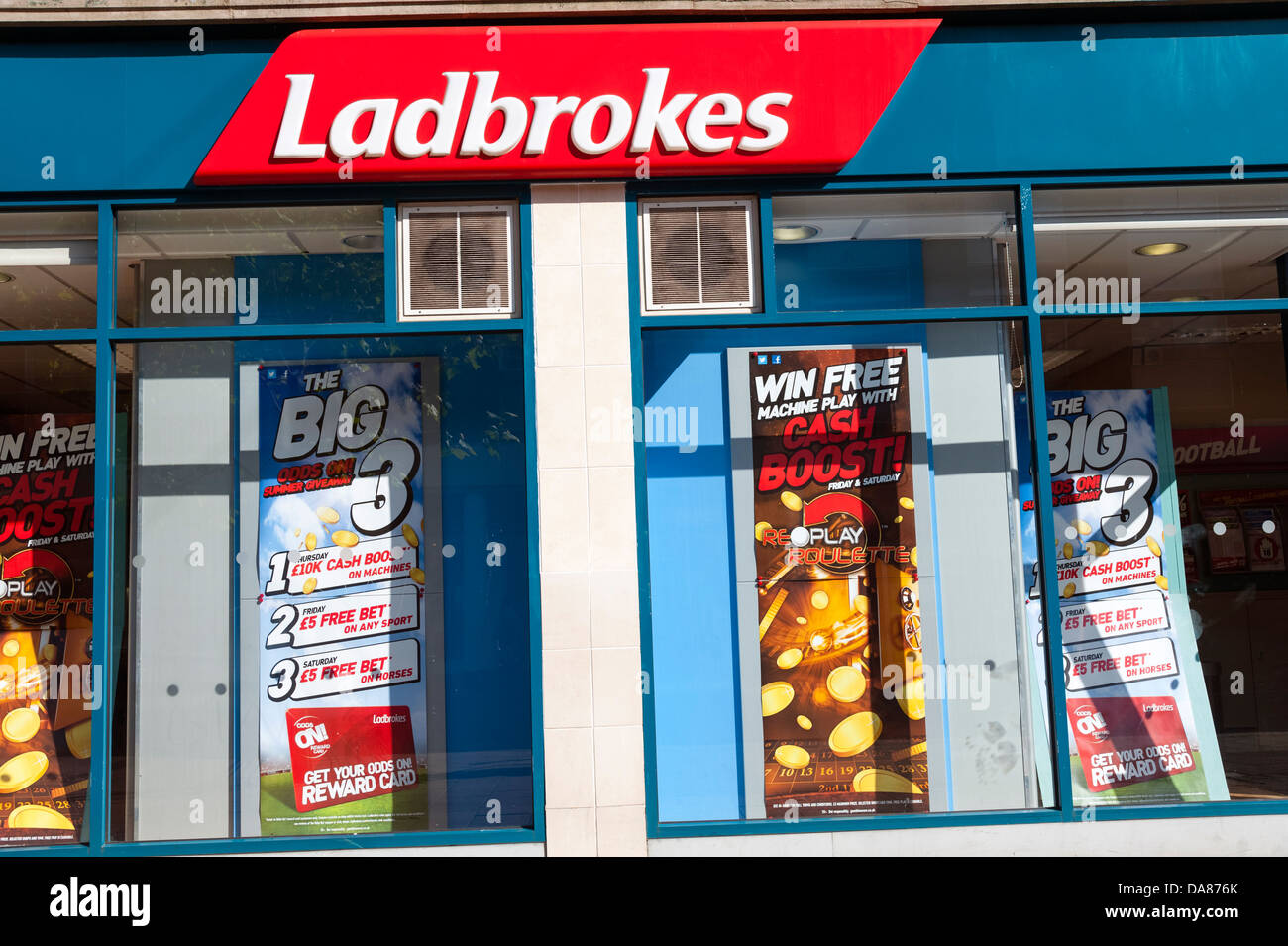 Bookmakers hi-res stock photography and images - Alamy