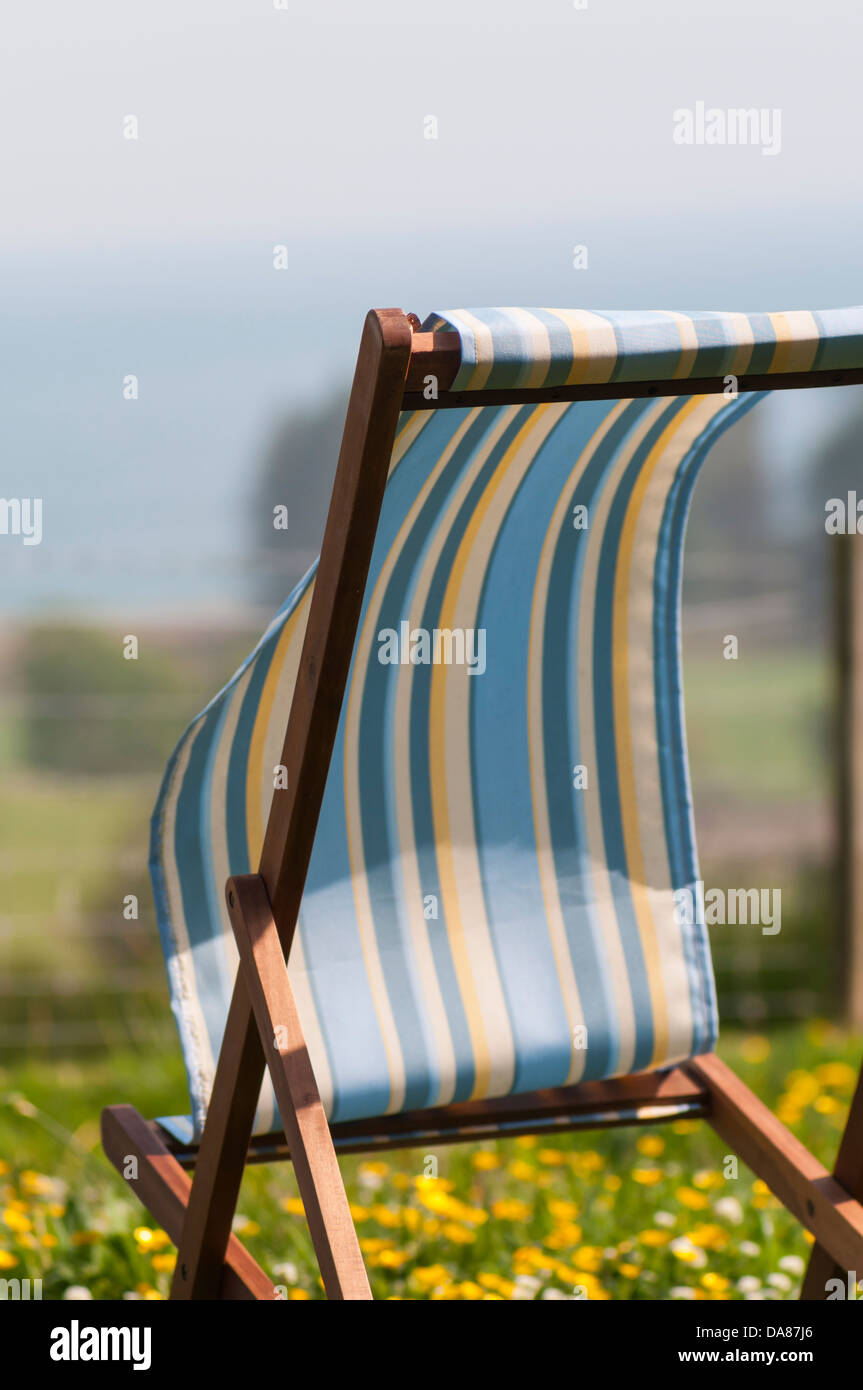 Empty Deck Chair High Resolution Stock Photography and Images - Alamy