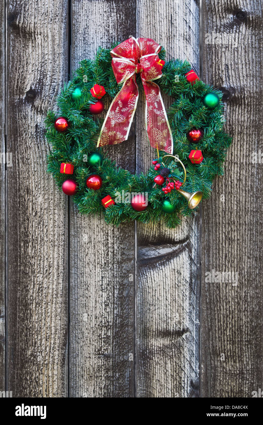 Rustic wooden fence hi-res stock photography and images - Alamy