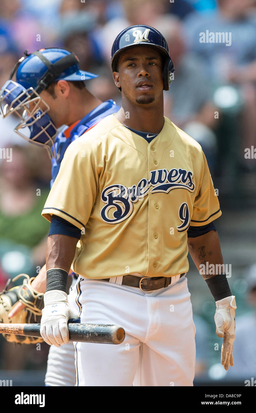Milwaukee, Wisconsin, USA. 7th July, 2013. July 7, 2013: Milwaukee Brewers shortstop Jean Segura #9 steps up to the plate during the Major League Baseball game between the Milwaukee Brewers and the New York Mets at Miller Park in Milwaukee, WI. Segura is one of two Milwaukee Brewers to make this years National League All-Star team. Mets win 2-1. John Fisher/CSM. Credit:  csm/Alamy Live News Stock Photo