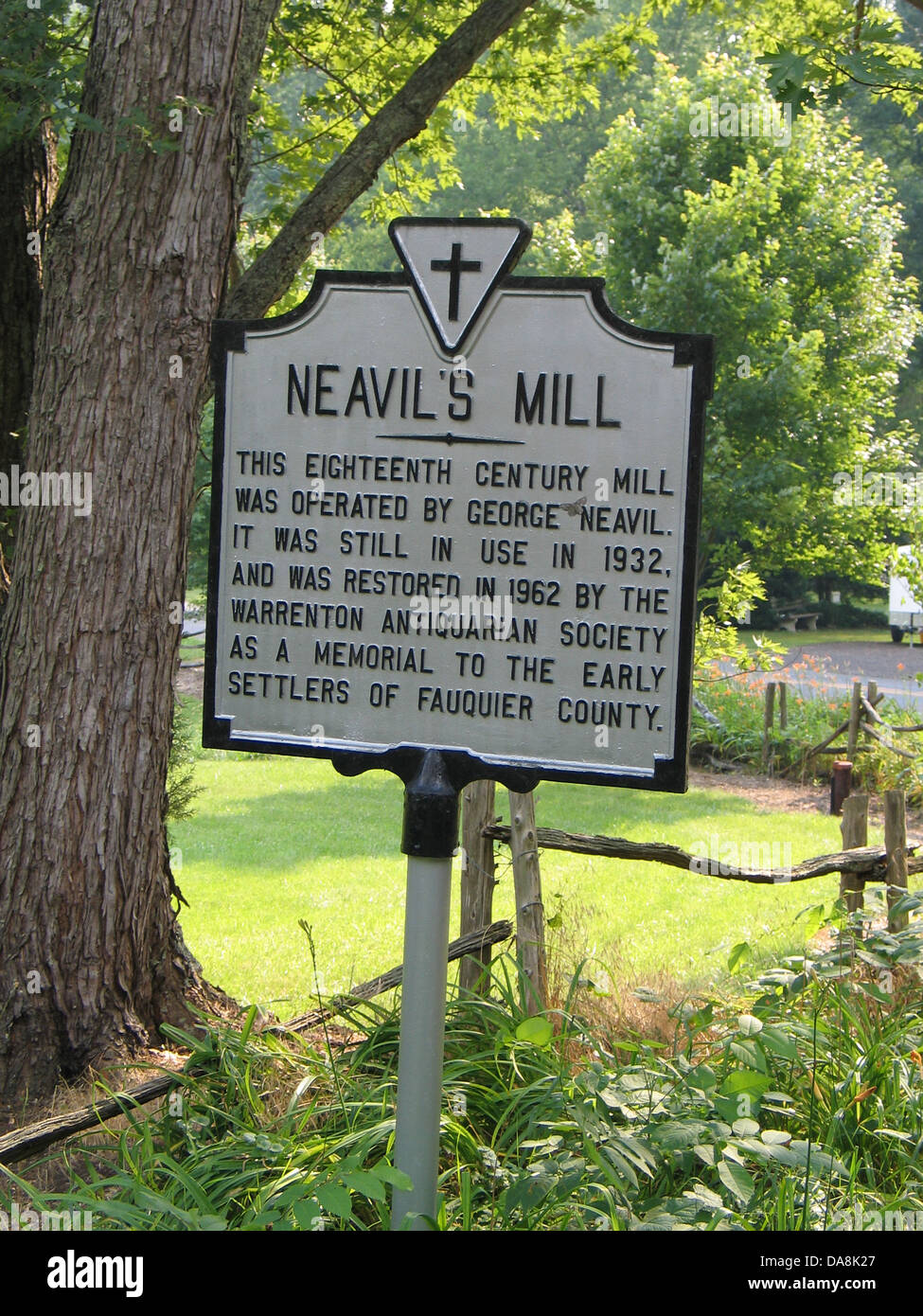 NEAVIL'S MILL This eighteenth century mill was operated by George Neavil. It was still in use in 1932, and was restored in 1962 by the Warrenton Antiquarian Society as a memorial to the early settlers of Fauquier County. Stock Photo