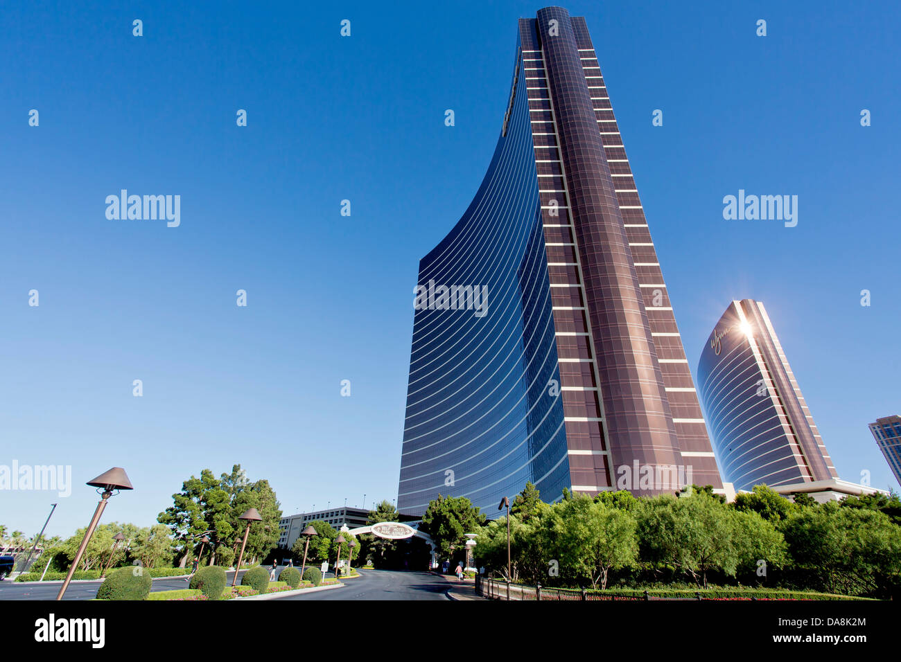 Exterior of the Wynn and Encore Hotels and resorts, Las Vegas, Nevada. Beach club Stock Photo