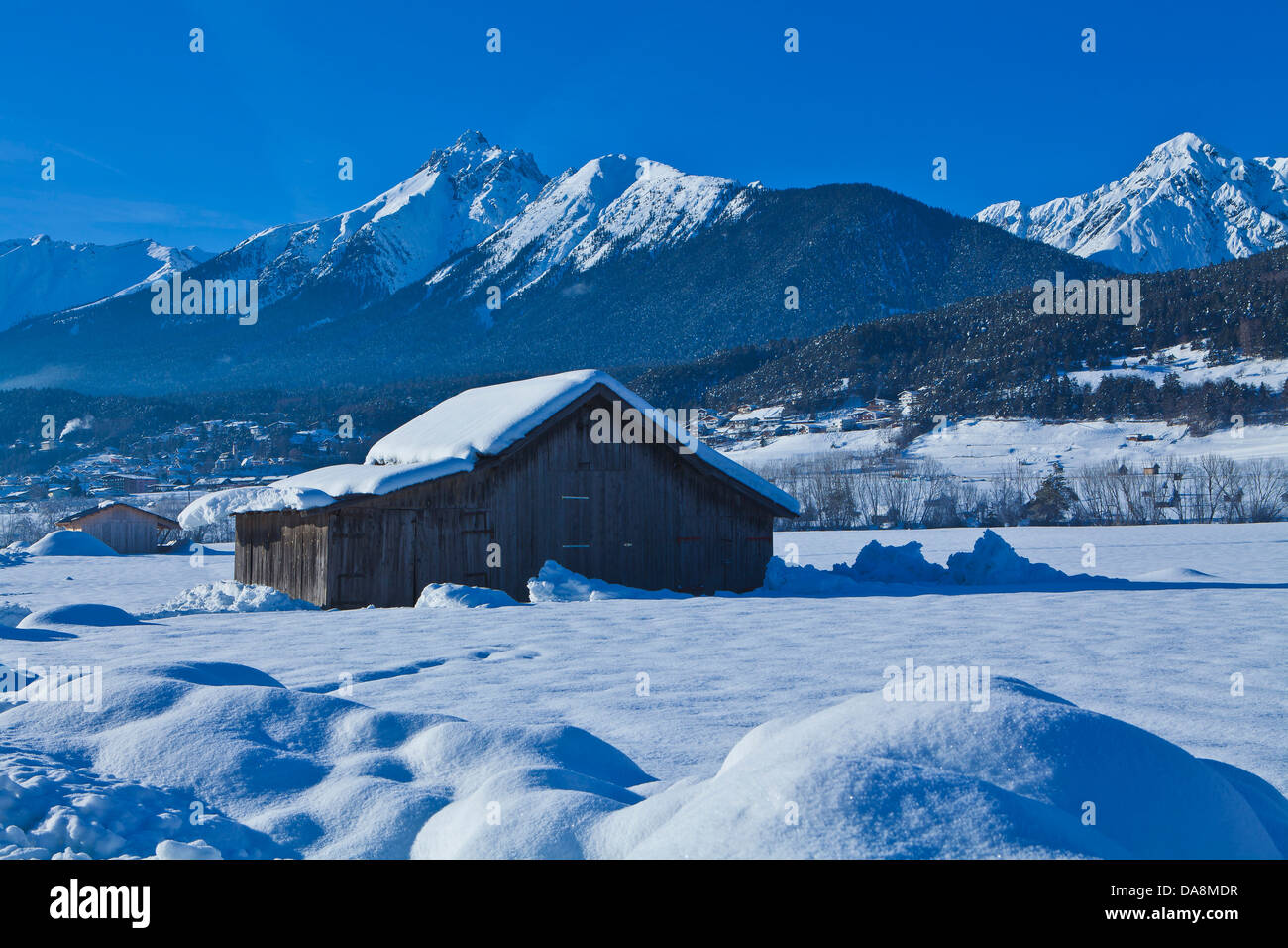 Austria, Europe, Tyrol, Gurgltal, Terrenz, Imst, winter, snow, mountains, Lechtal, Lech valley, Alps, Platteinspitze, Stadel, ha Stock Photo