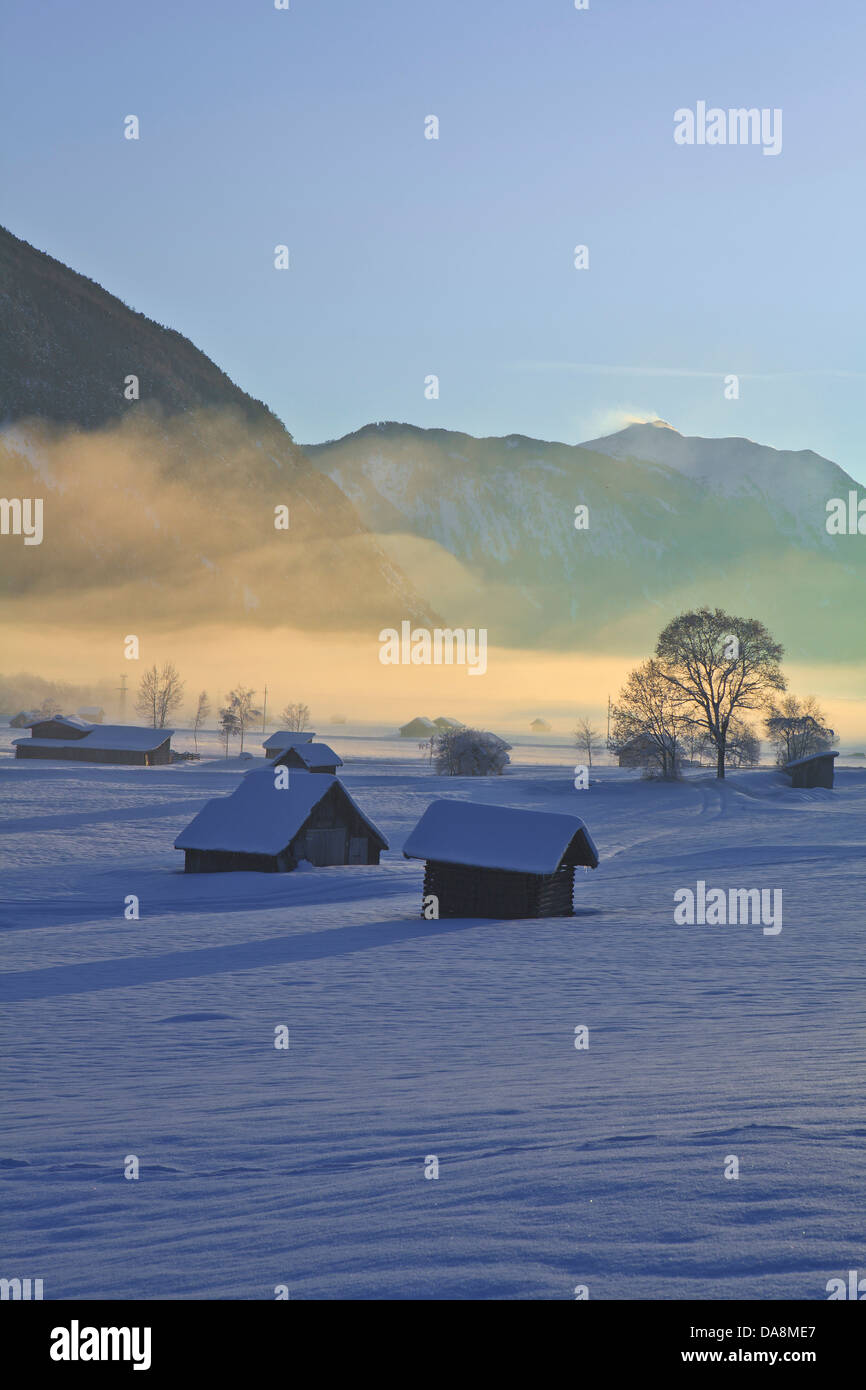 Austria, Europe, Tyrol, Gurgltal, Tarrenz, Imst, winter, snow, Stadel, hay barn, trees, fogs, ground fogs, mountains, high, Yell Stock Photo