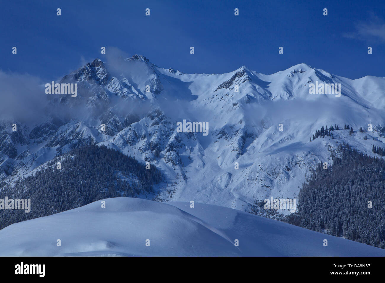 Austria, Europe, Tyrol, Mieminger plateau, Obsteig, Holzleiten, mountains, winter, Wannig, Mieminger chain, wood, forest, snow, Stock Photo