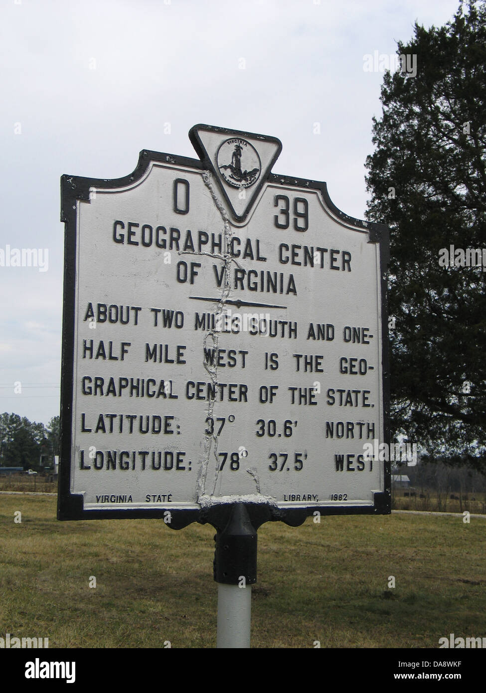 GEOGRAPHICAL CENTER OF VIRGINIA About two miles south and one-half mile west is the geographical center of the state. Latitude: 37Âº 30.6' North Longitude: 78Âº 37.5' West Virginia State Library, 1962 Stock Photo