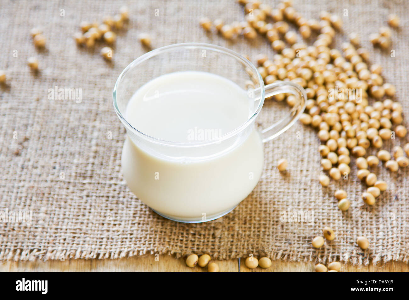 Soy bean soy beans soya beans hires stock photography and images Alamy