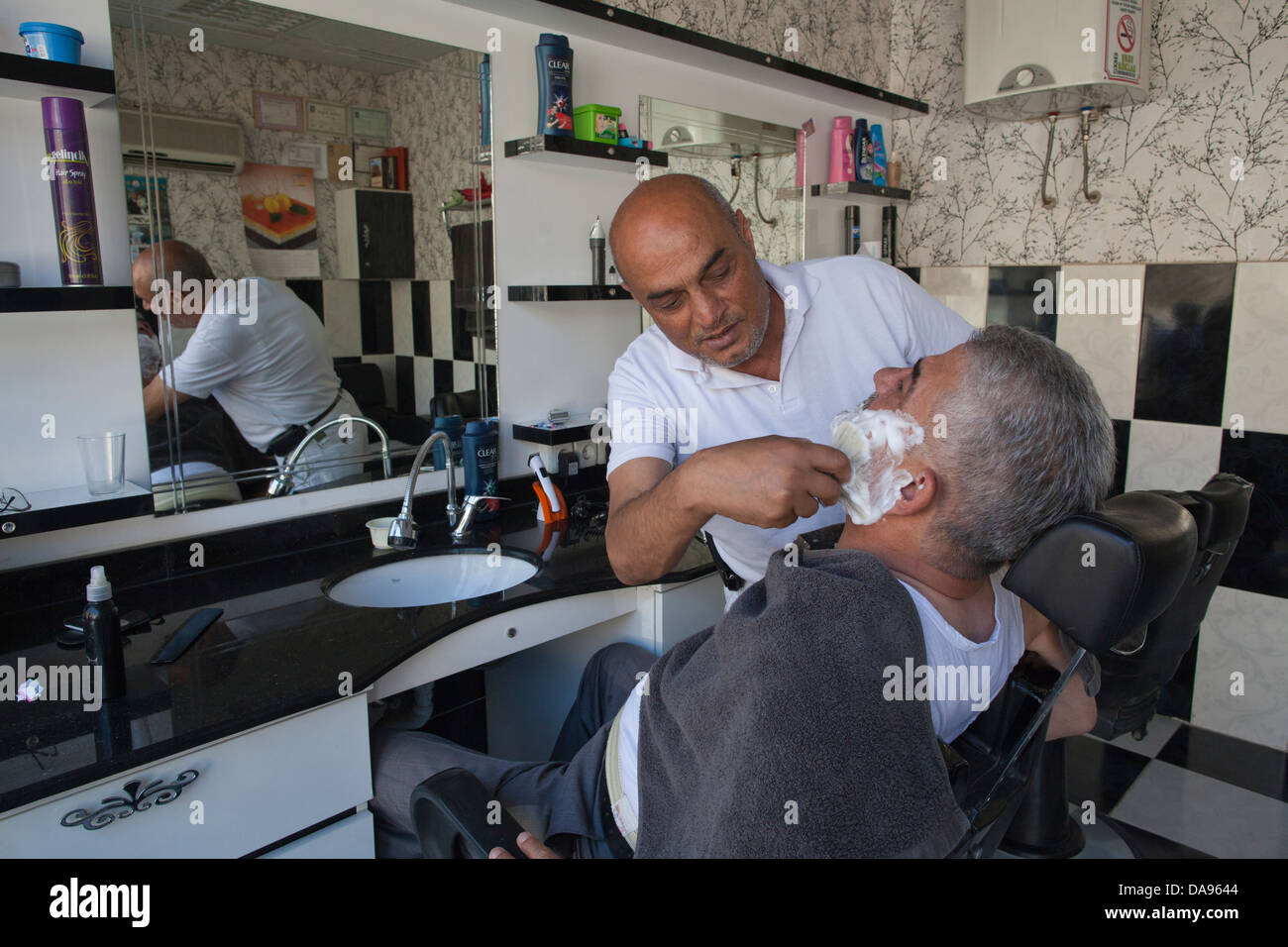 Turkish barber, Gaziantep, Anatolian Region, Turkey Stock Photo