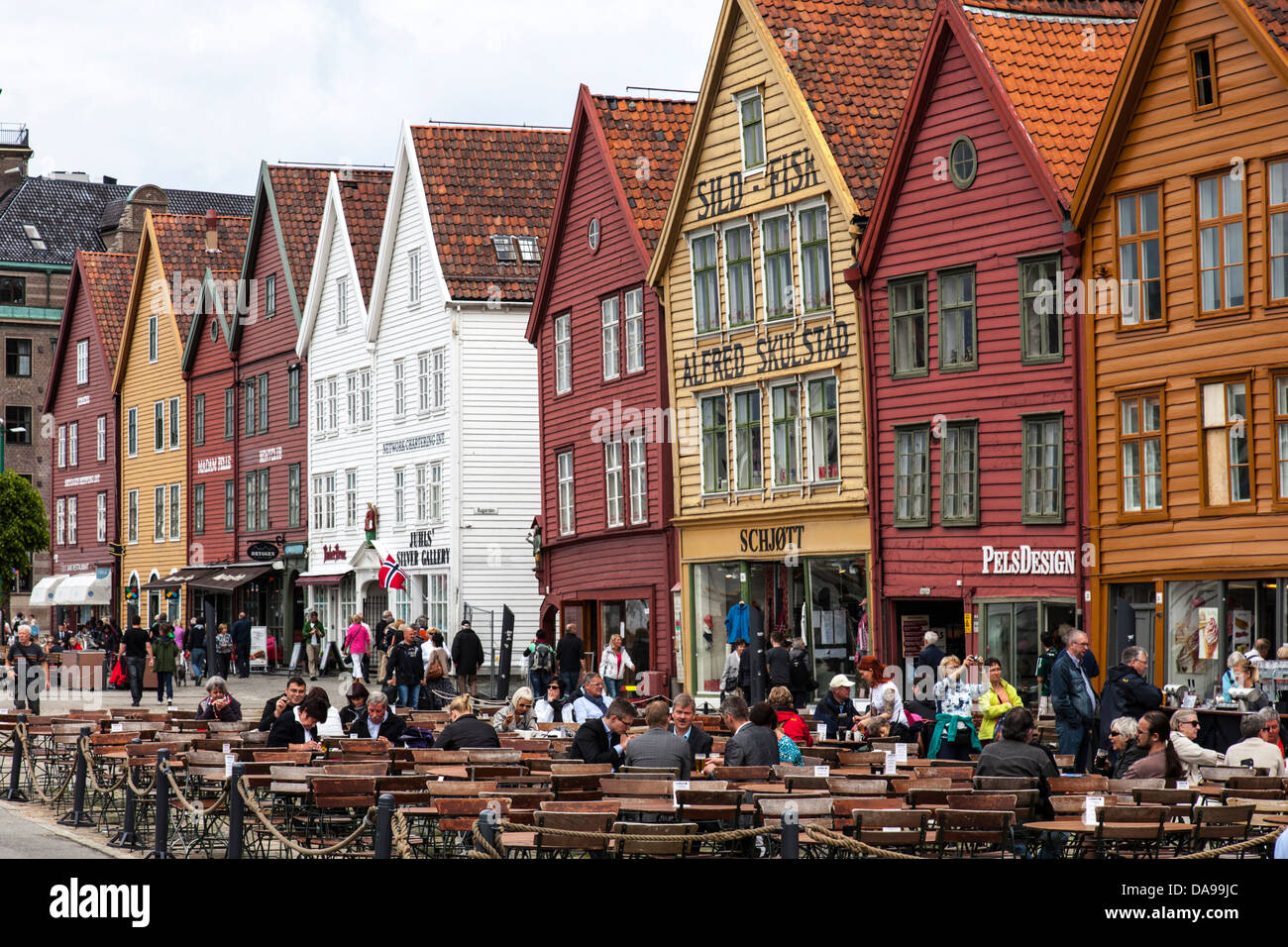 Street cafe in Bryggen in the Hanseatic Quarter of Bergen, Norway Stock Photo