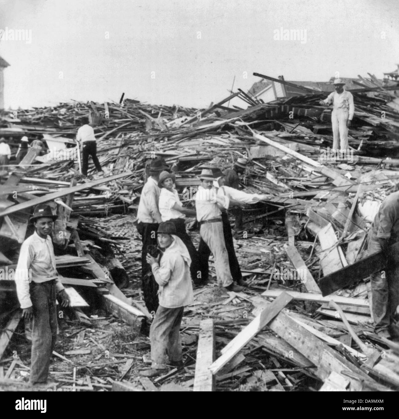 Digging though the wreckage after the Hurricane - Galveston, Texas, circa 1900 Stock Photo