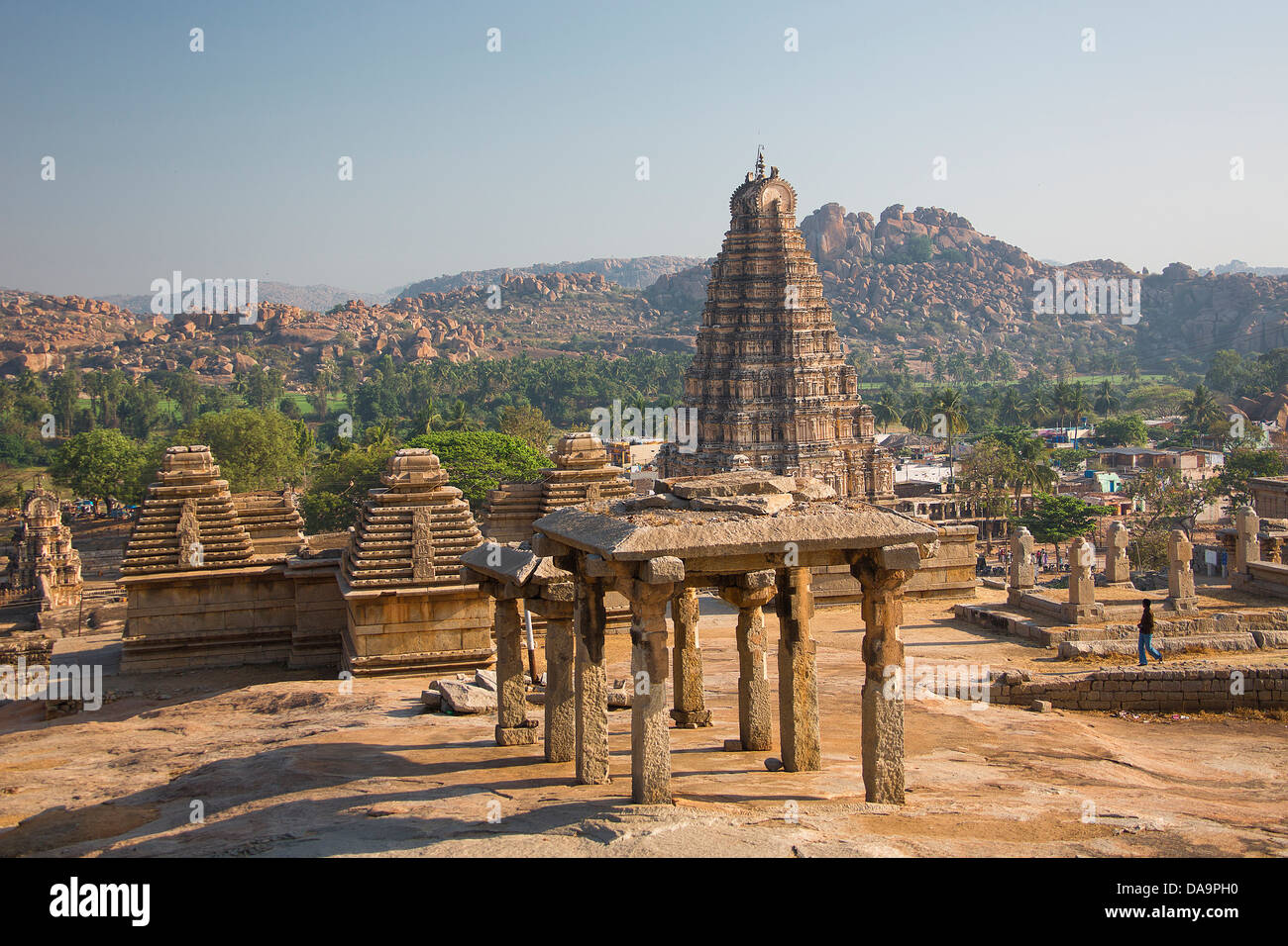 India, South India, Asia, Karnataka, Hampi, ruins, Vijayanagar, 15th century, World Heritage, Virupaksha Temple, State, Virupaks Stock Photo