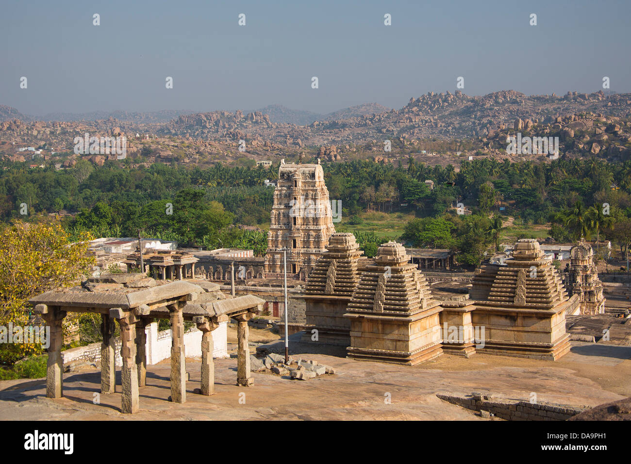 India, South India, Asia, Karnataka, Hampi, ruins, Vijayanagar, 15th century, World Heritage, Virupaksha Temple, State, Virupaks Stock Photo