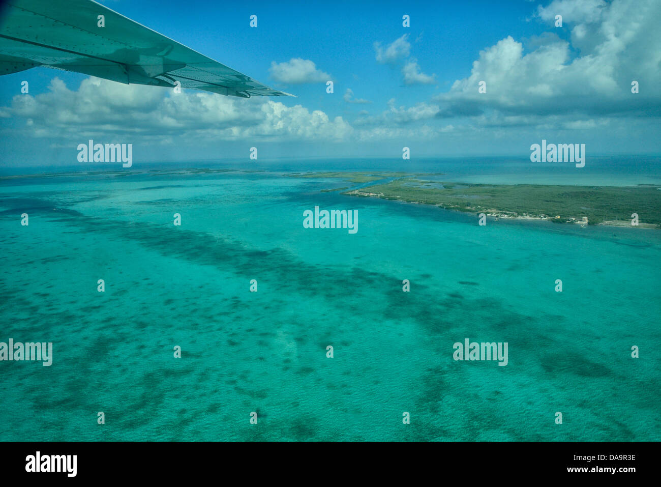 San Pedro, Belize, Central America, Caribbean, Caye, Cays, Cay, aerial, sea Stock Photo Alamy