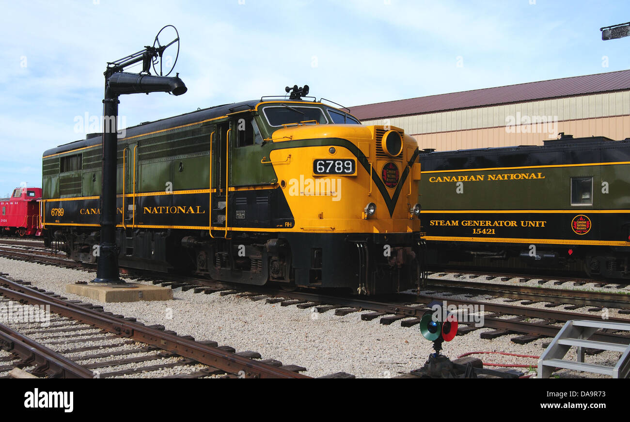 Canadian National 6789 and Steam Generator Unit 15421