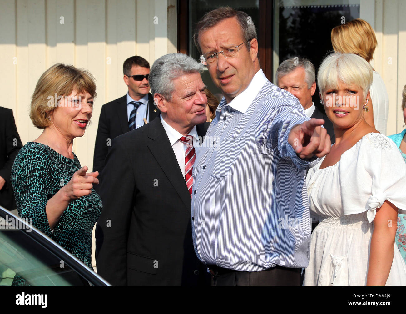 President estonia hendrik ilves wife hi-res stock photography and ...
