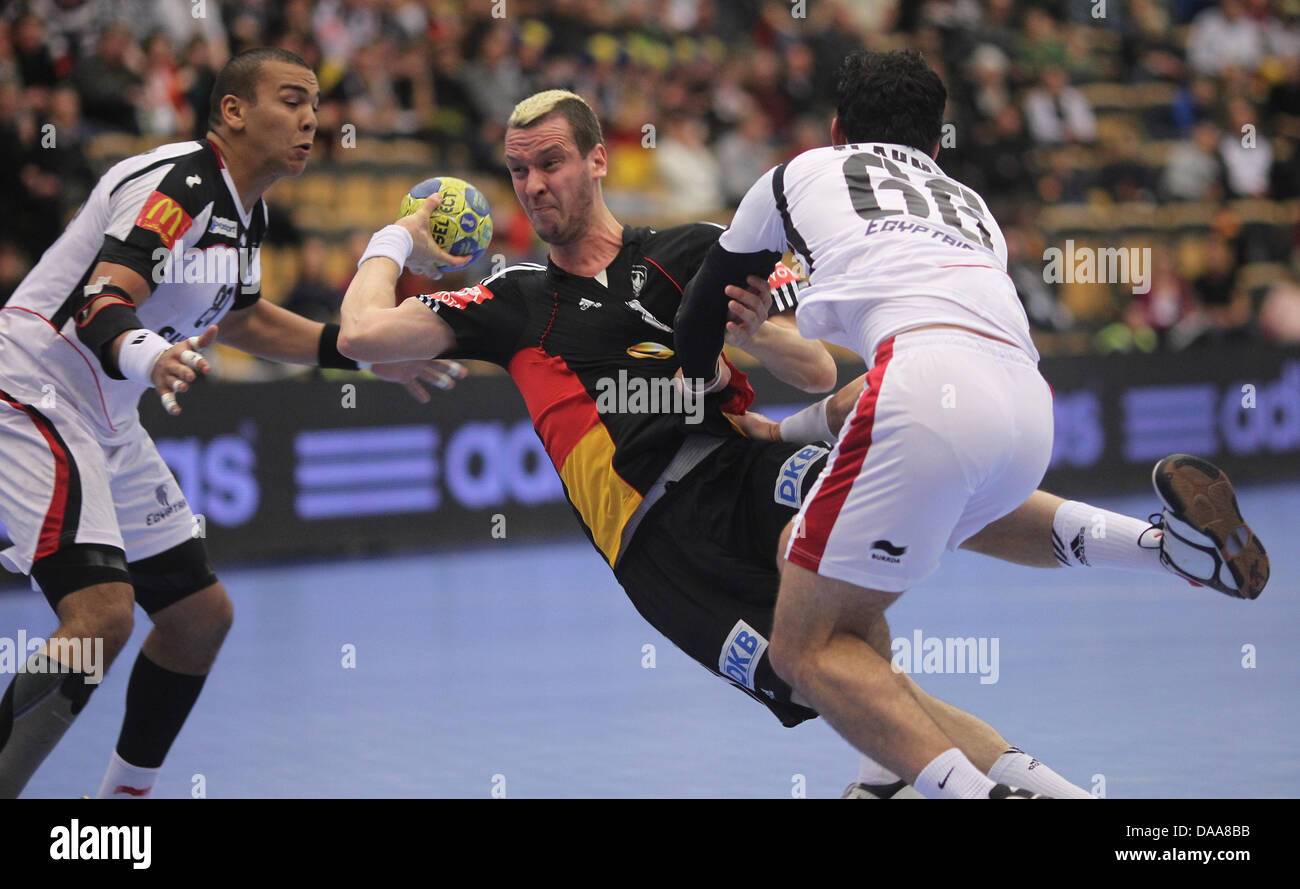 pascal-hens-c-of-germany-in-action-against-mohamed-mamdouh-l-and