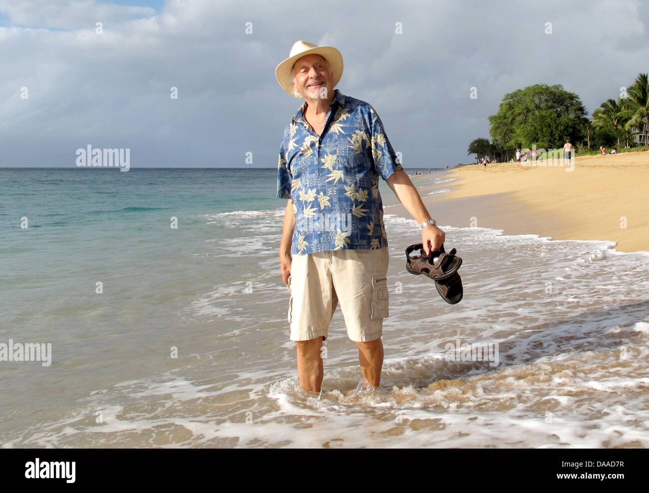 German comic Karl Dall smiles at the beach on the Hawaiian island of Maui, USA, 22 January 2011. On 01 February 2011, Mr Dall turns 70. Photo: Jovan Nenadic Stock Photo