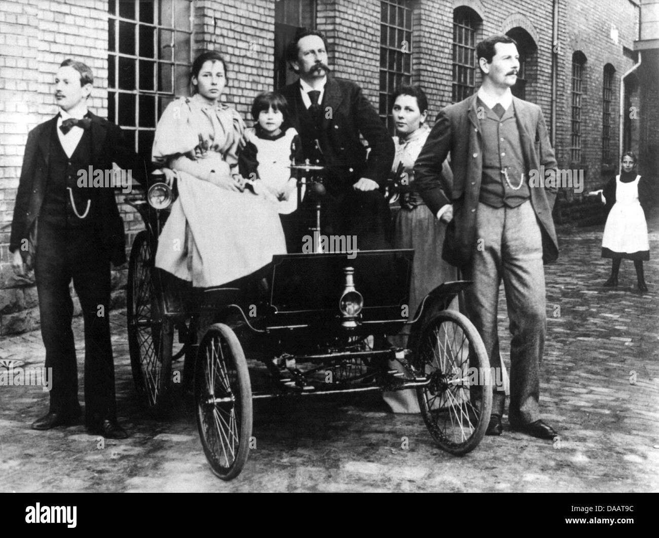 (dpa file) A file pictured dated 1894 of the Benz family (L-R) Richard, Thilde, Ellen, Carl Friedrich Benz, Clara and Eugen in Mannheim, Germany. Benz was born 25 November 1844 in Karlsruhe and died on 04 April 1929 in Ladenburg. He founded 'Benz & Cie' in 1883, the predecessor of Daimler Benz. Photo: dpa Stock Photo