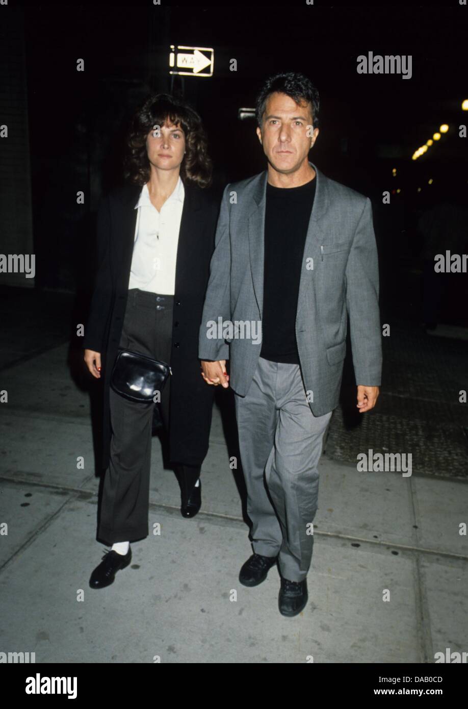 DUSTIN HOFFMAN with Lisa Hoffman.f7199.(Credit Image © Michael
